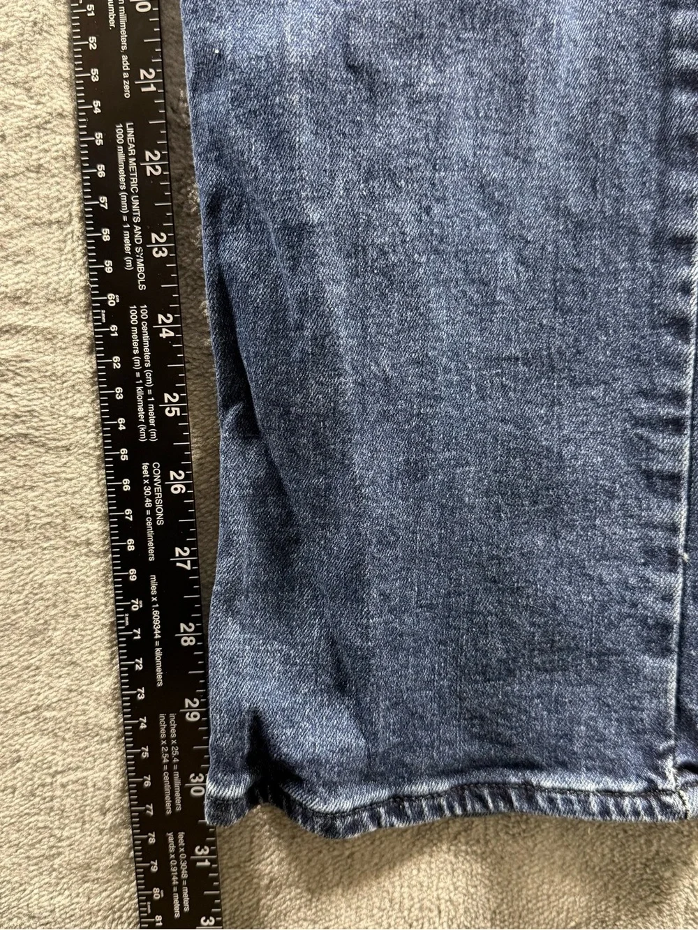 Devil Dog Men's Size 30 x 32 Slim Straight Blue Denim Jeans